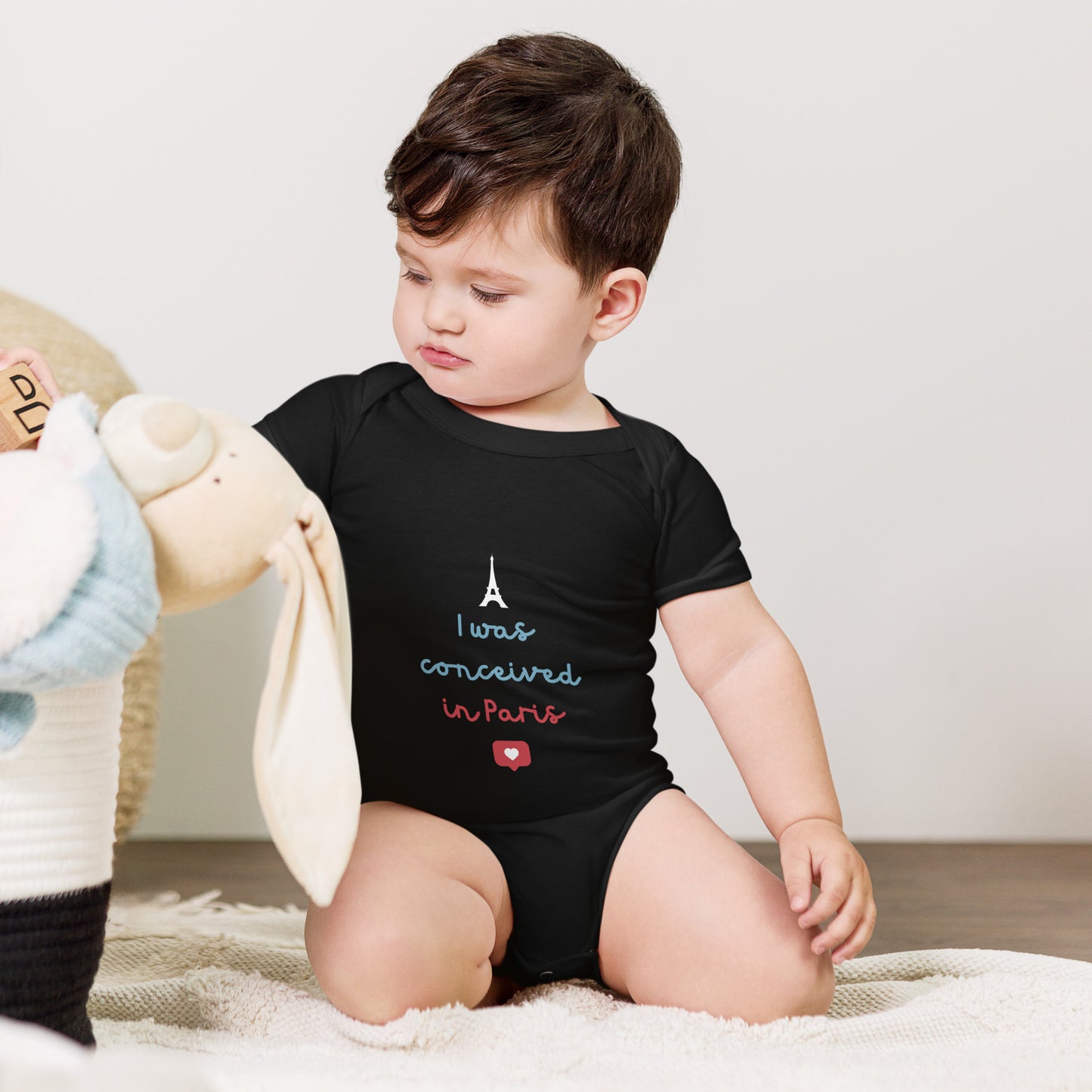 A baby onesie for new beginnings in Paris